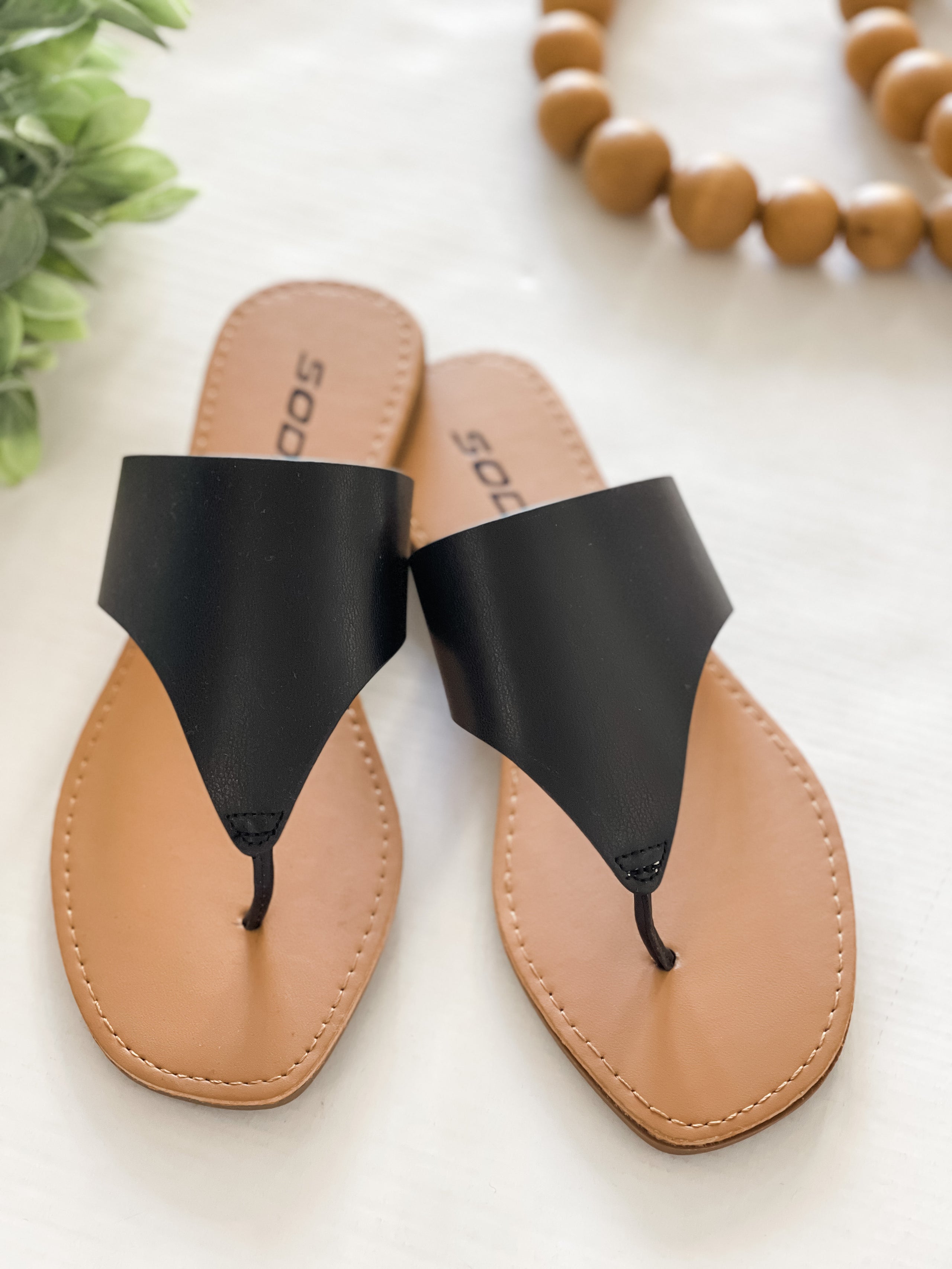 Dressy sales flip flops
